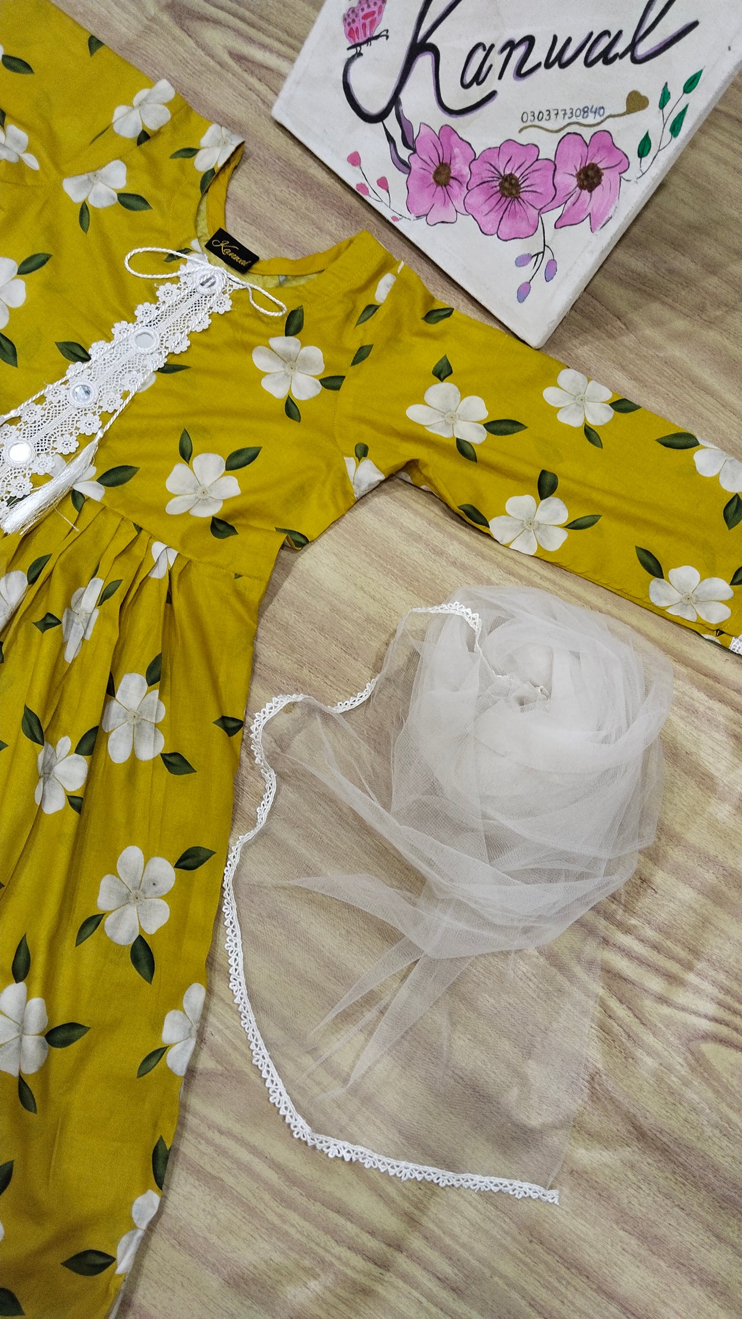 Pure Lawn Fabric KD2137